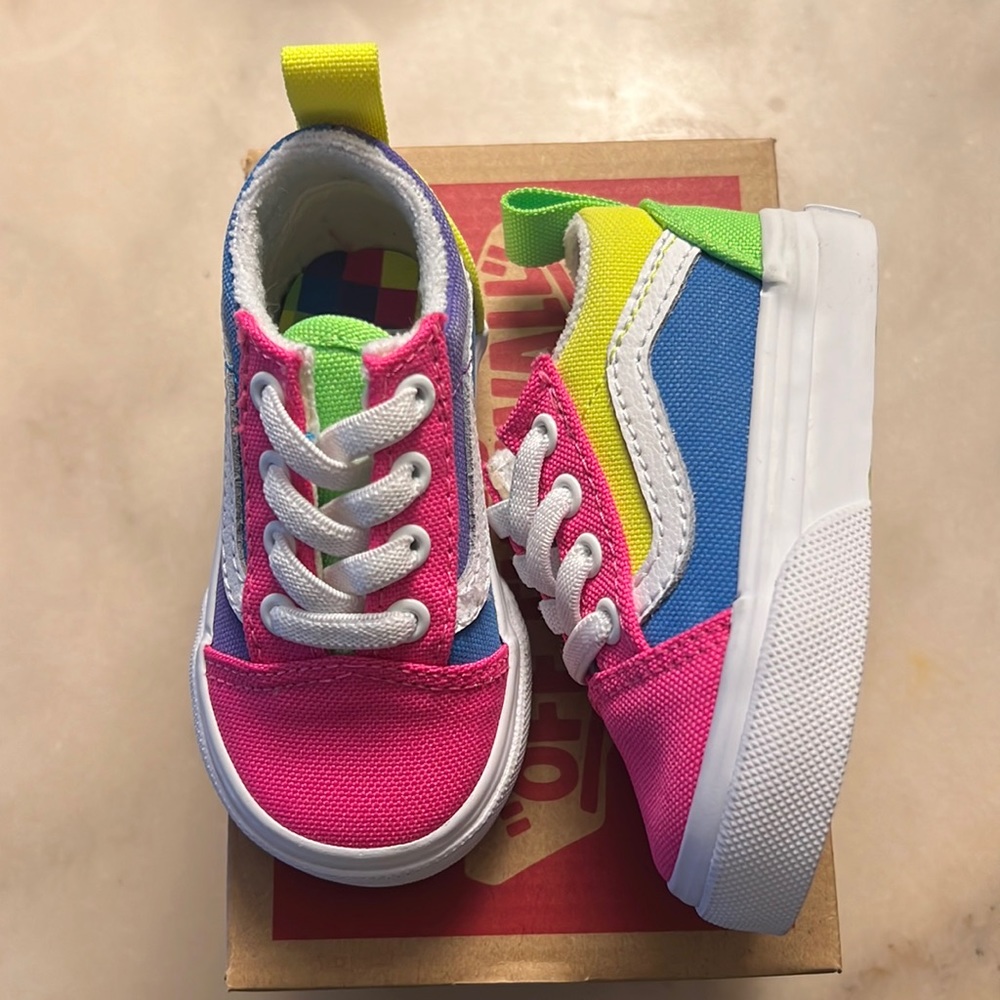 Vans, Old Skool Elastic, size 3, neon colors